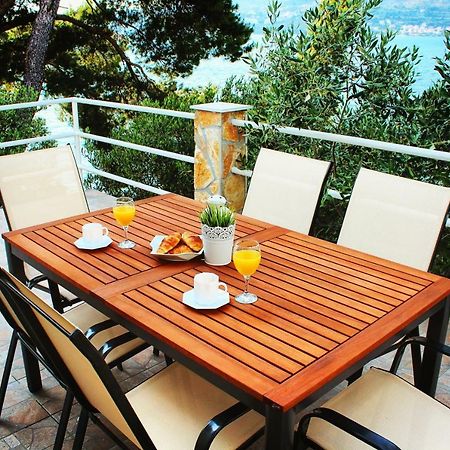 O Sole Apartment With Private Beach Donji Okrug  Екстериор снимка