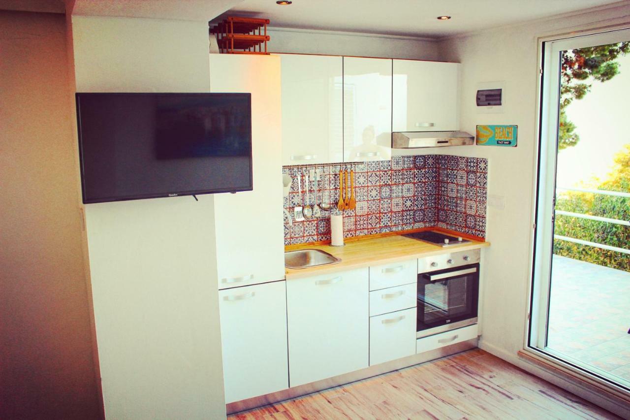 O Sole Apartment With Private Beach Donji Okrug  Екстериор снимка